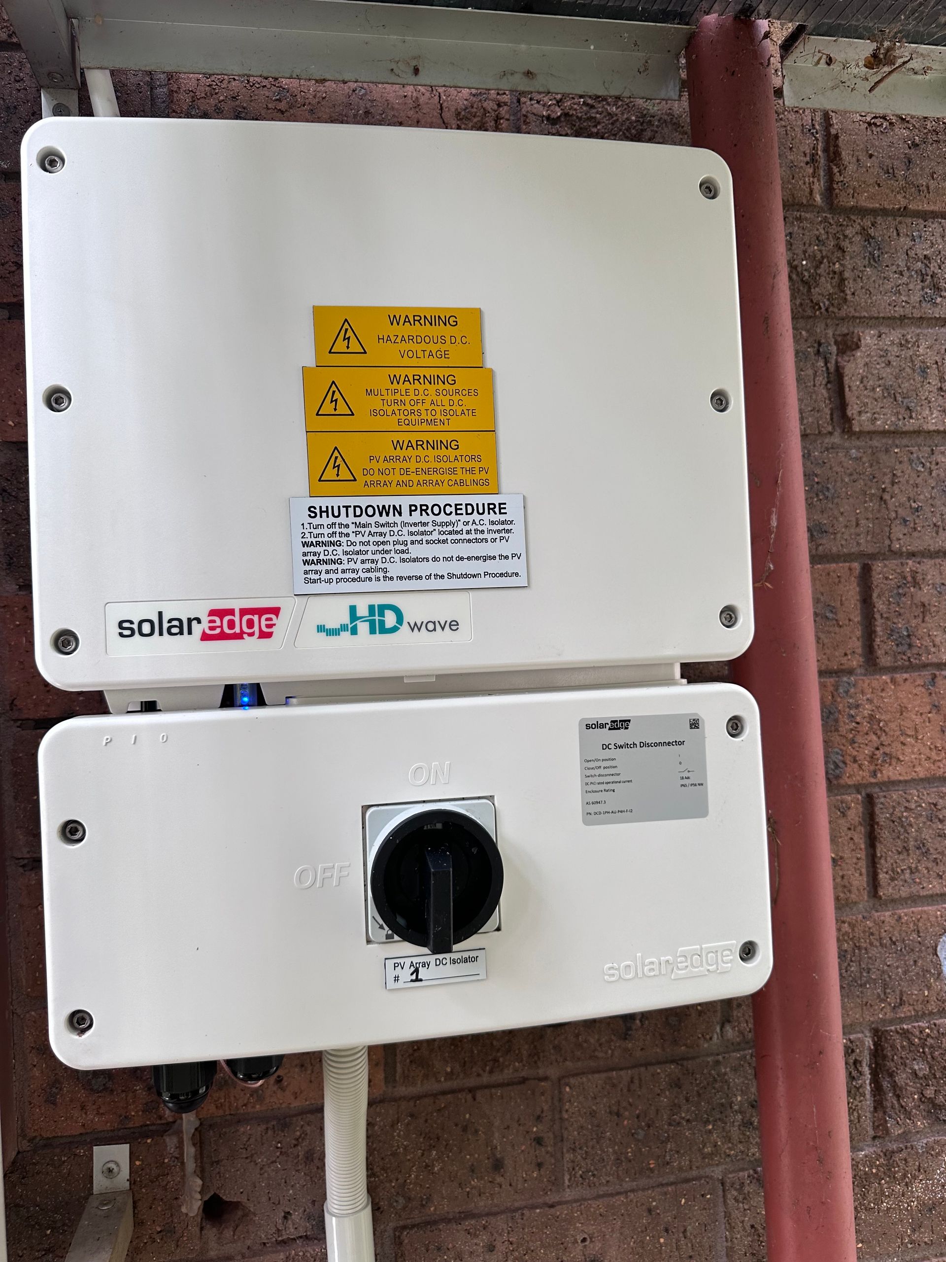 Solar Battery 6 — CJ Electrical & Solar In Cardiff, NSW