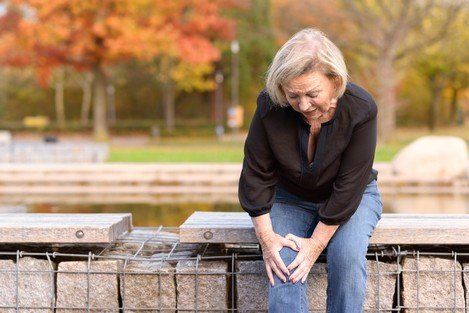 Old Woman Suffering From Knee Pain — Marietta, GA — Atlanta Osteoarthritis Center LLC