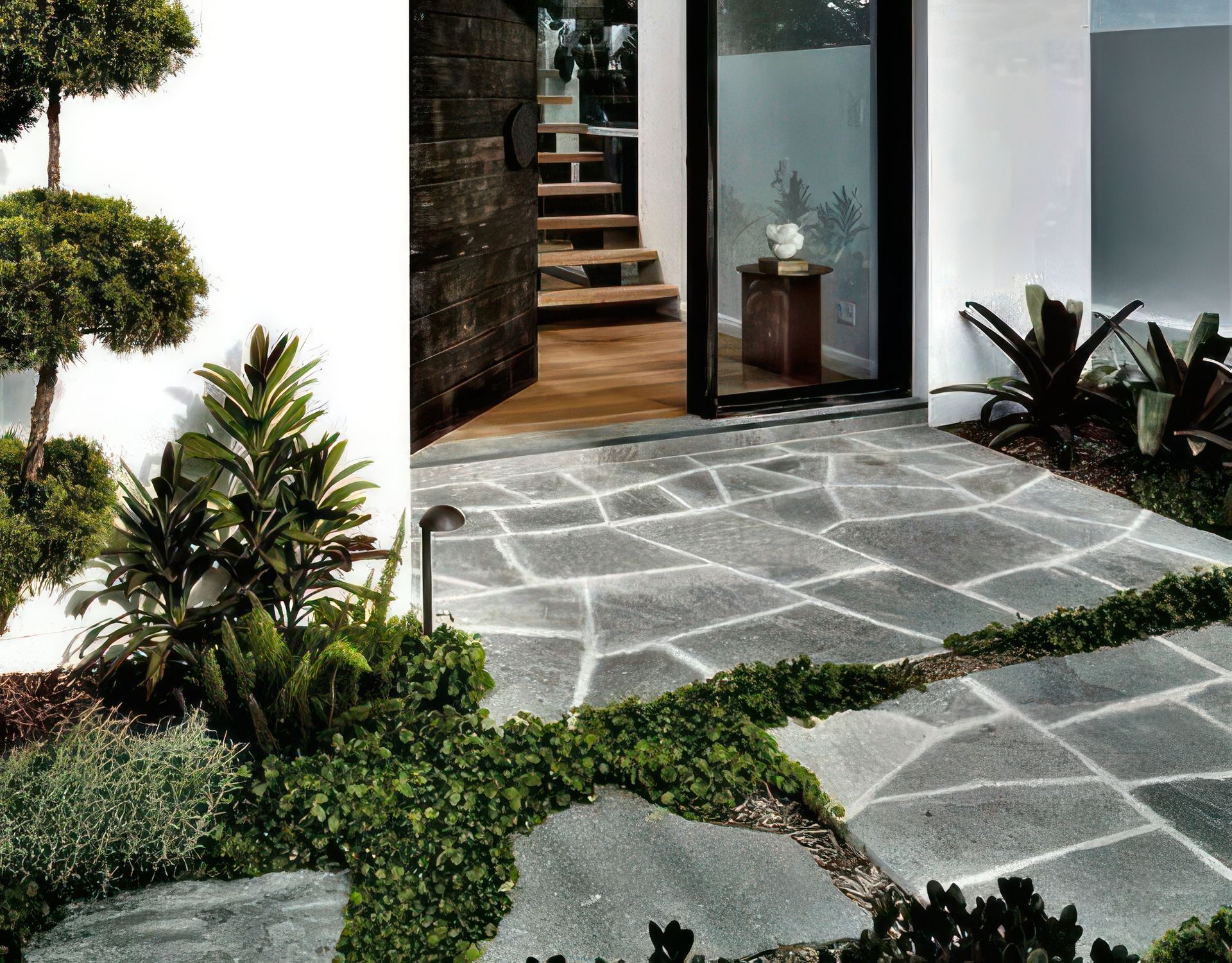Crazy Paving - Anthracite Quartz Gallery 02