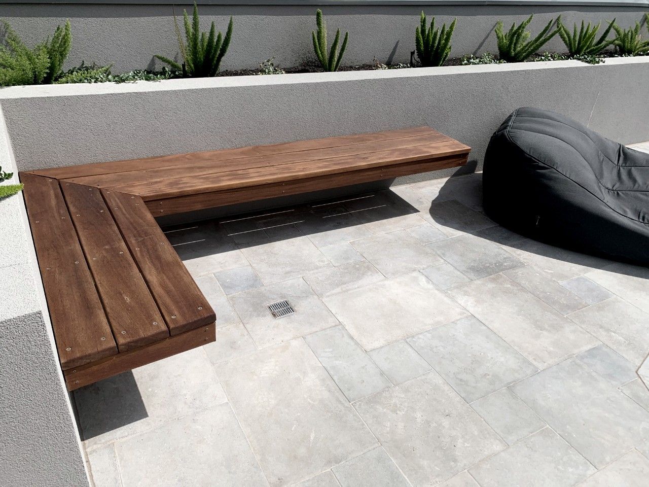 Limestone Gallery 10