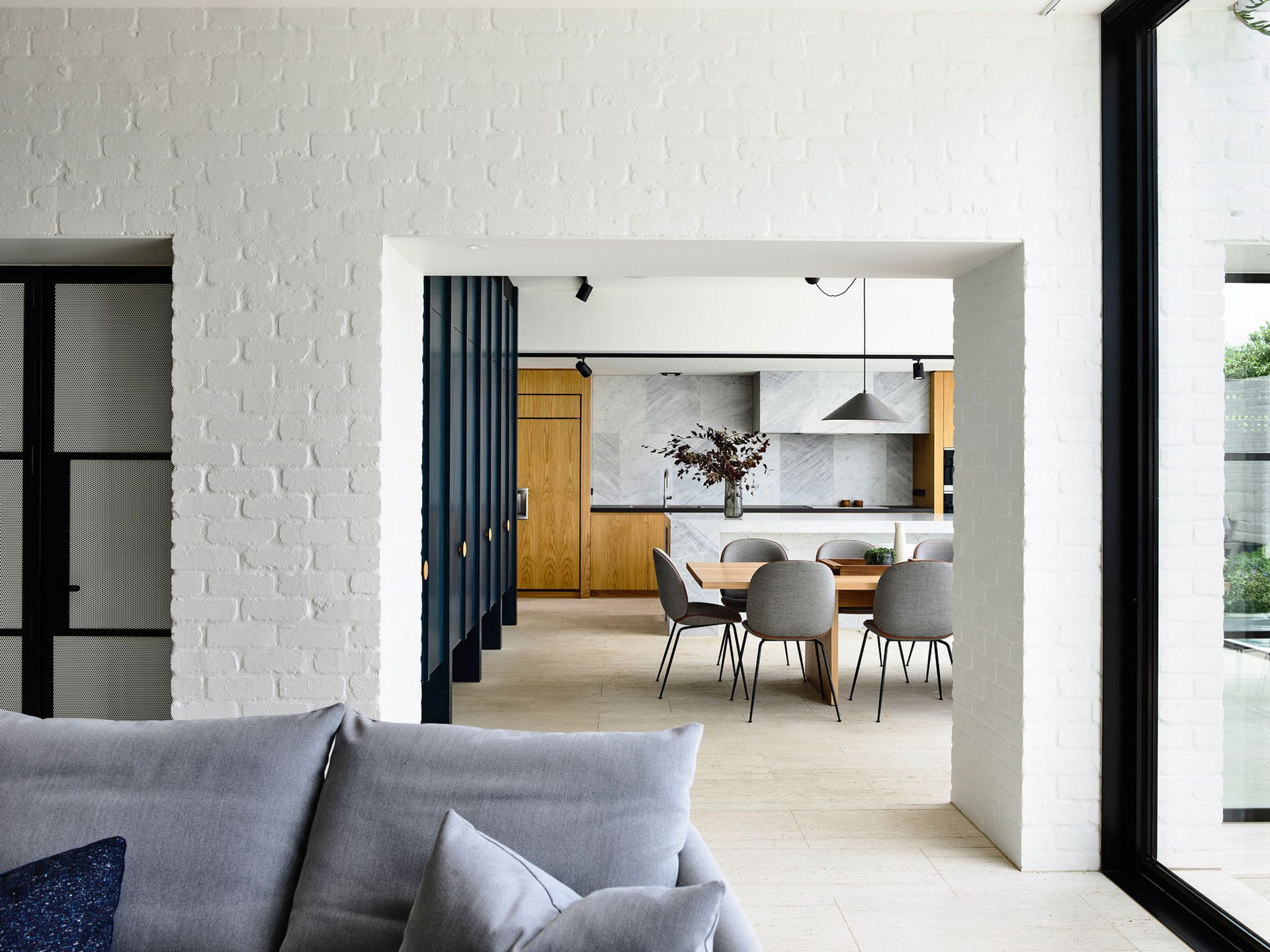 Travertine Gallery 05