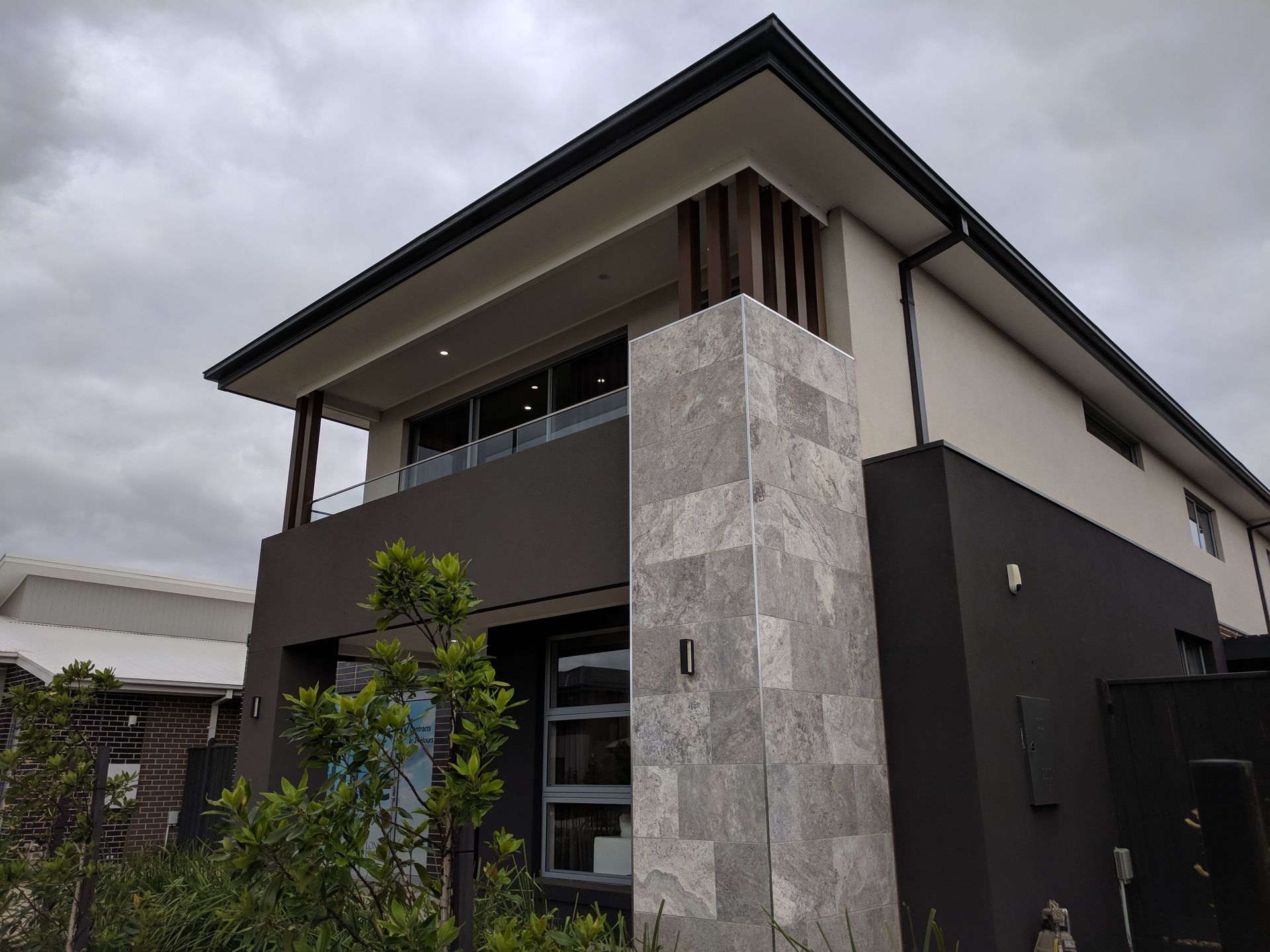 Travertine Gallery 11