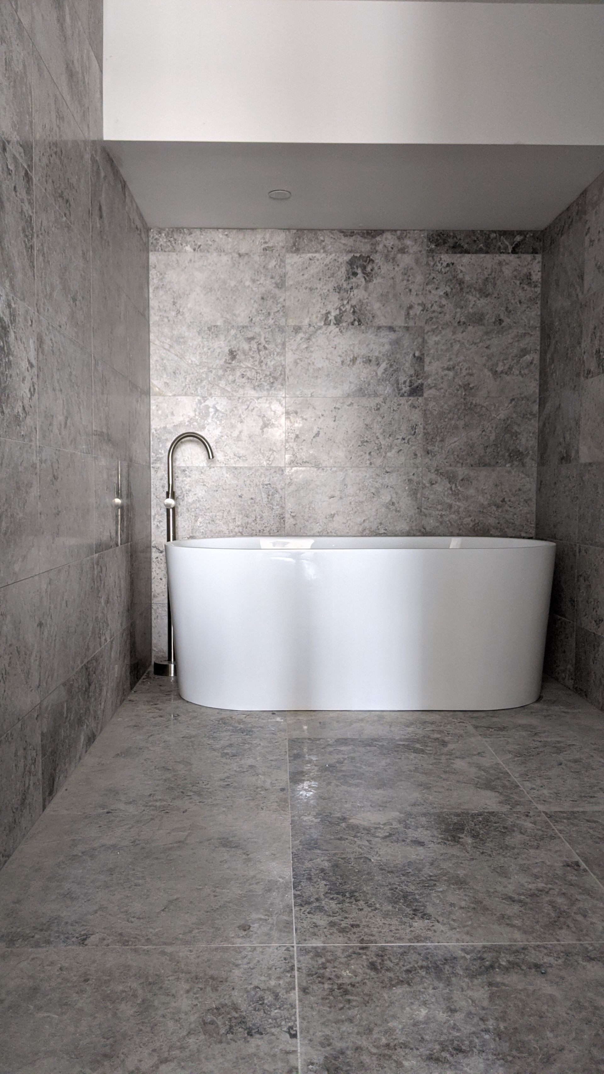 Limestone Gallery 31