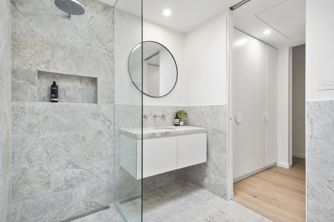 Limestone Gallery 36