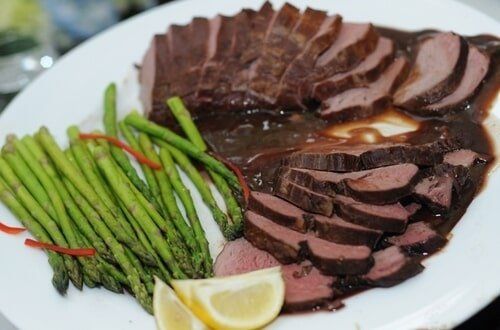 Beef with asparagus — Fort Wayne, IN — Goeglein's Catering