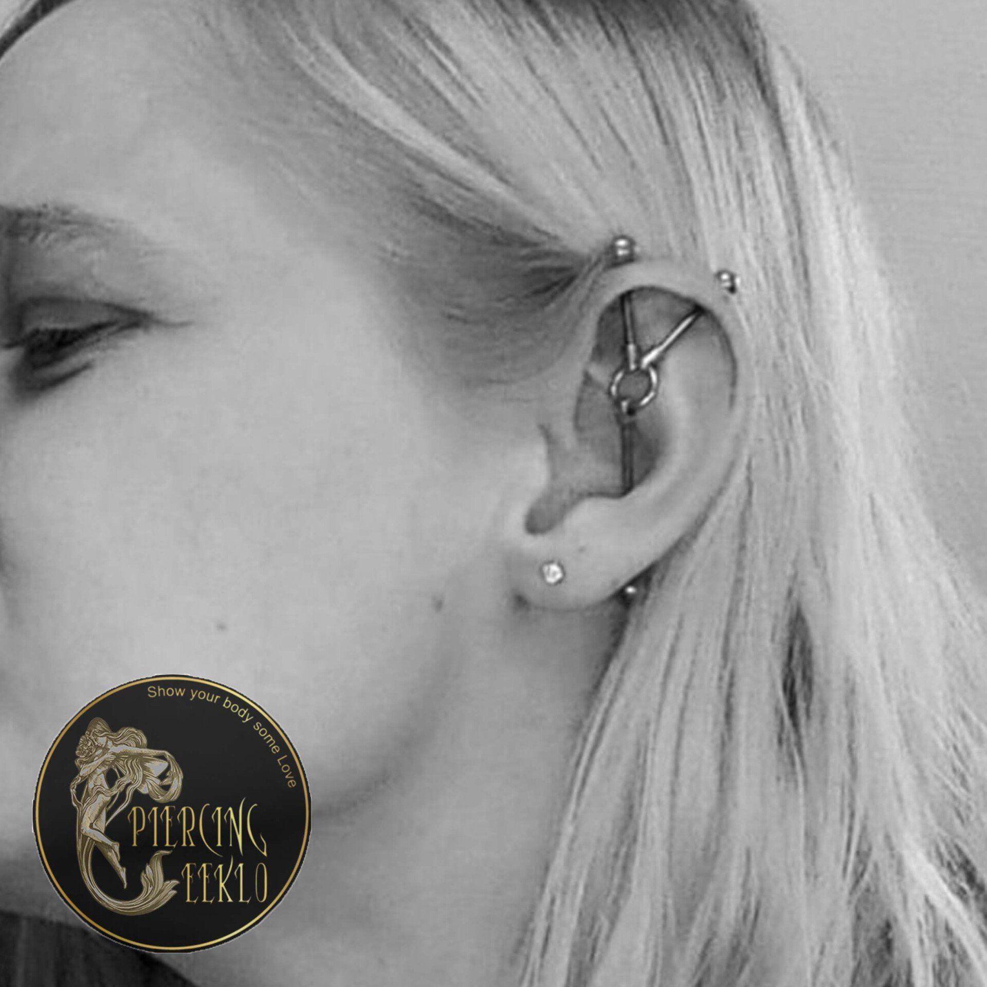 web piercing oor ©PiercingEeklo