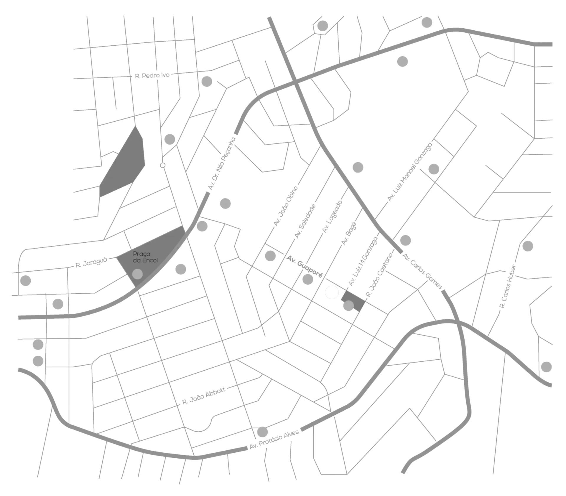 Mapa de uma cidade mostrando ruas, parques e pontos de interesse indicados por pequenos círculos cinzentos.