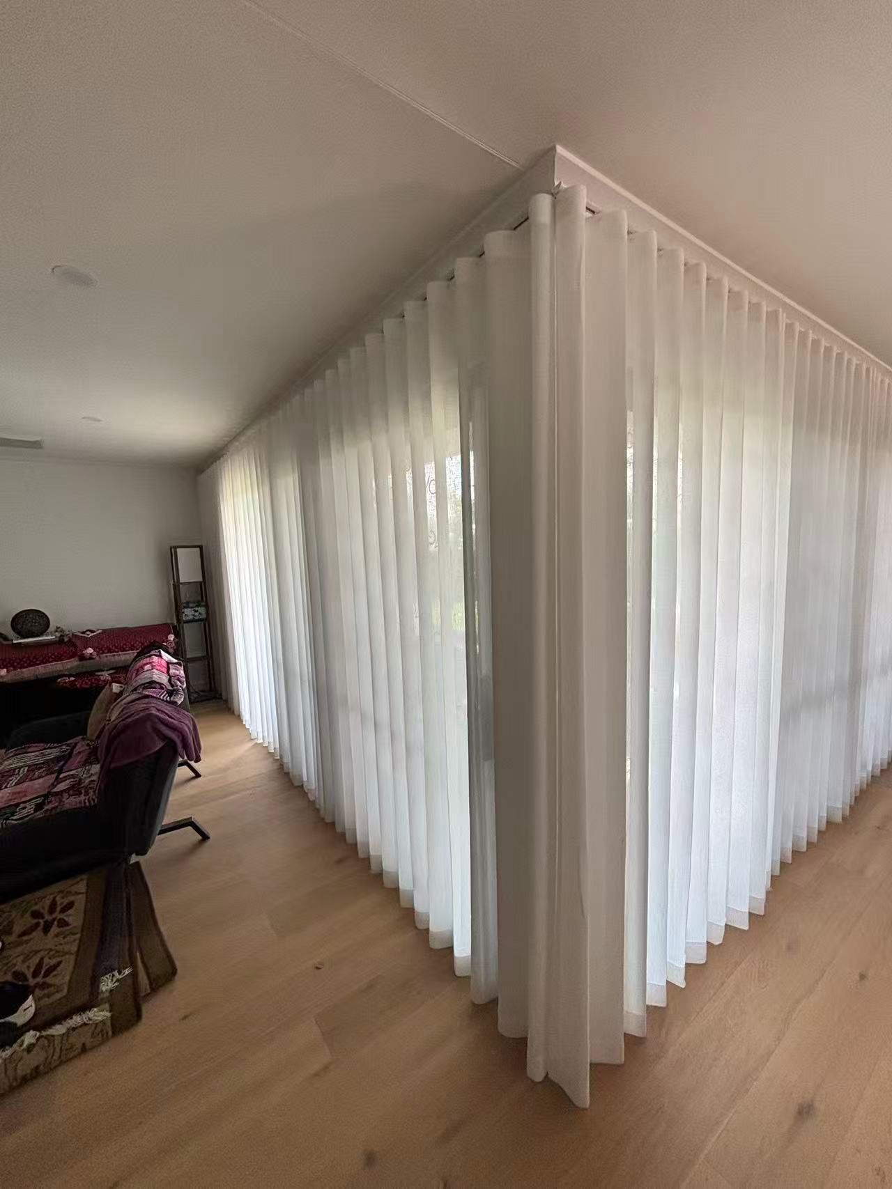 White Sheer Curtains Cover a Corner Window — U Curtains in Acacia Ridge, QLD