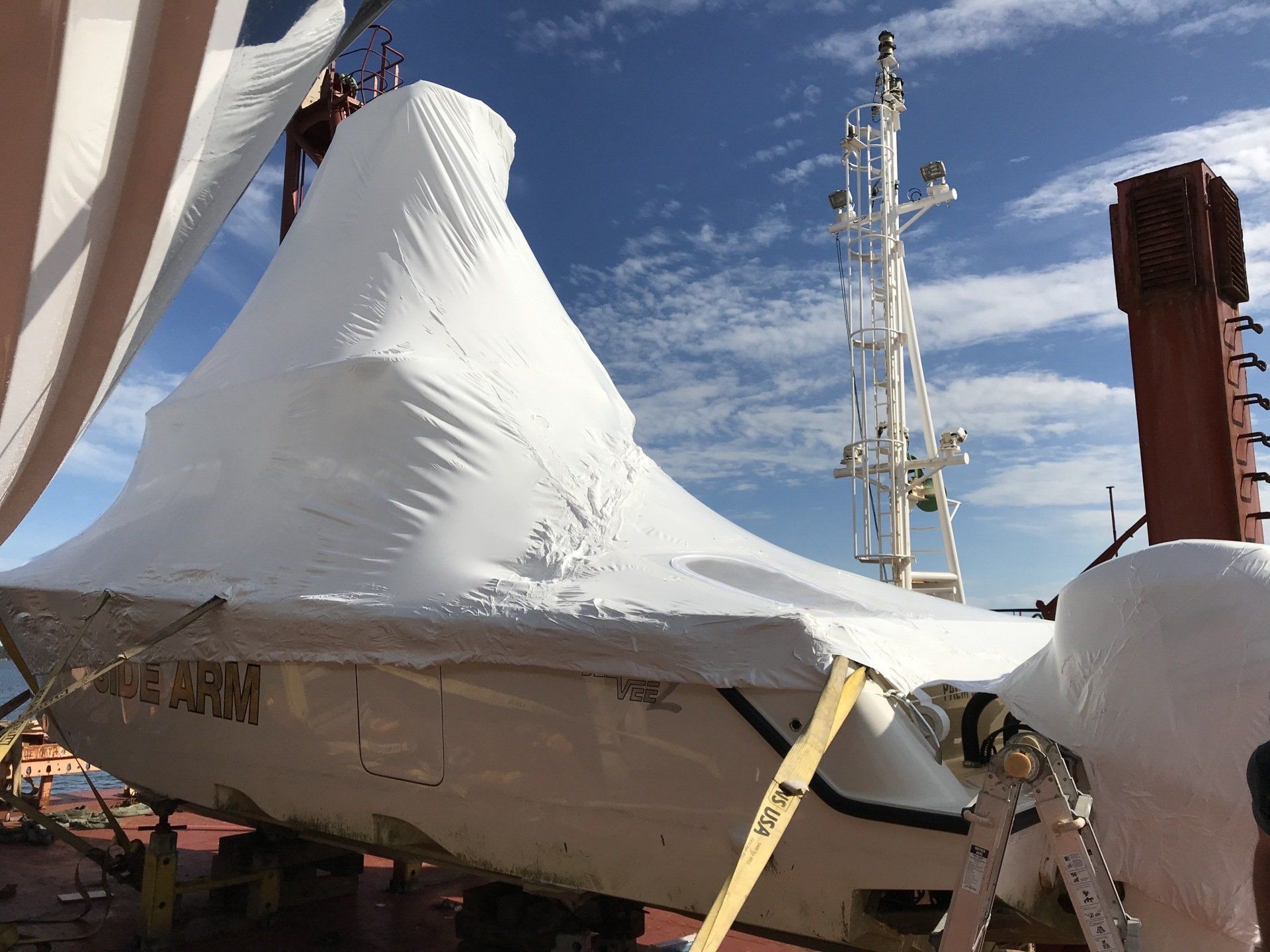  Boat shrink wrap