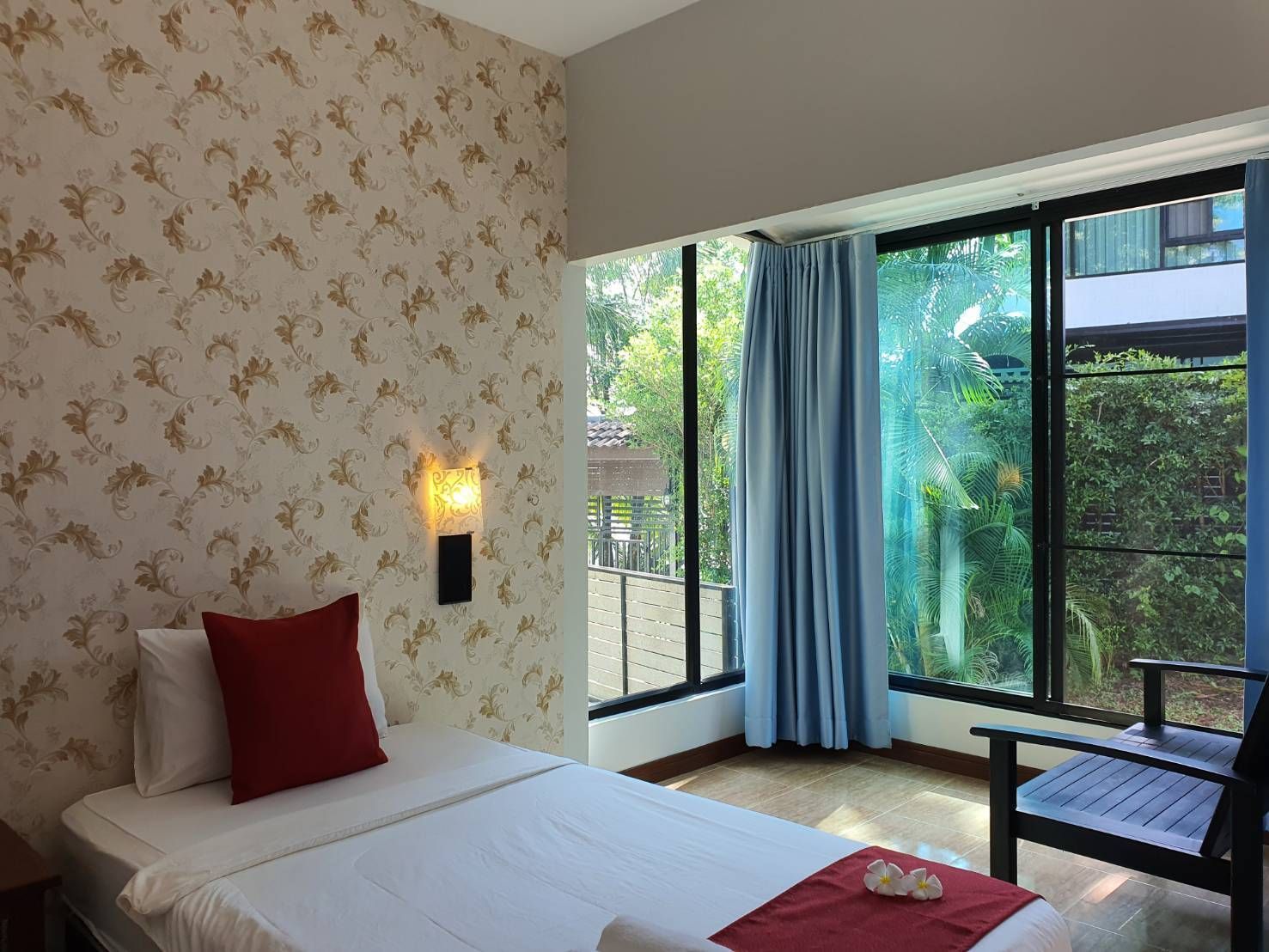 Standard Garden View พรไพลิน ริเวอร์ไซด์ รีสอร์ท