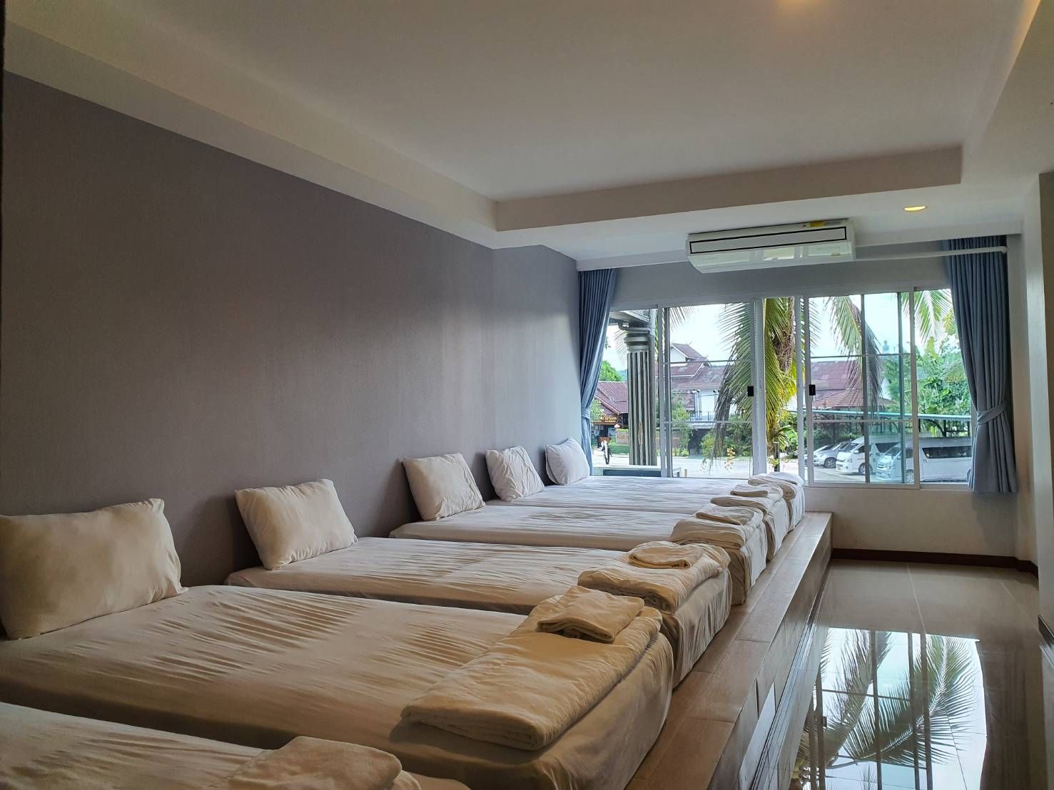 Family Garden Room พรไพลิน ริเวอร์ไซด์ รีสอร์ท