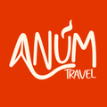 Logotipo de Anum Travel: letras en gris oscuro y negrita en un círculo con una llama roja encima.