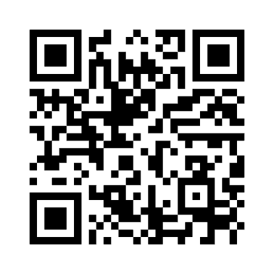 Eine Person hält eine Karte über ein Mobiltelefon.