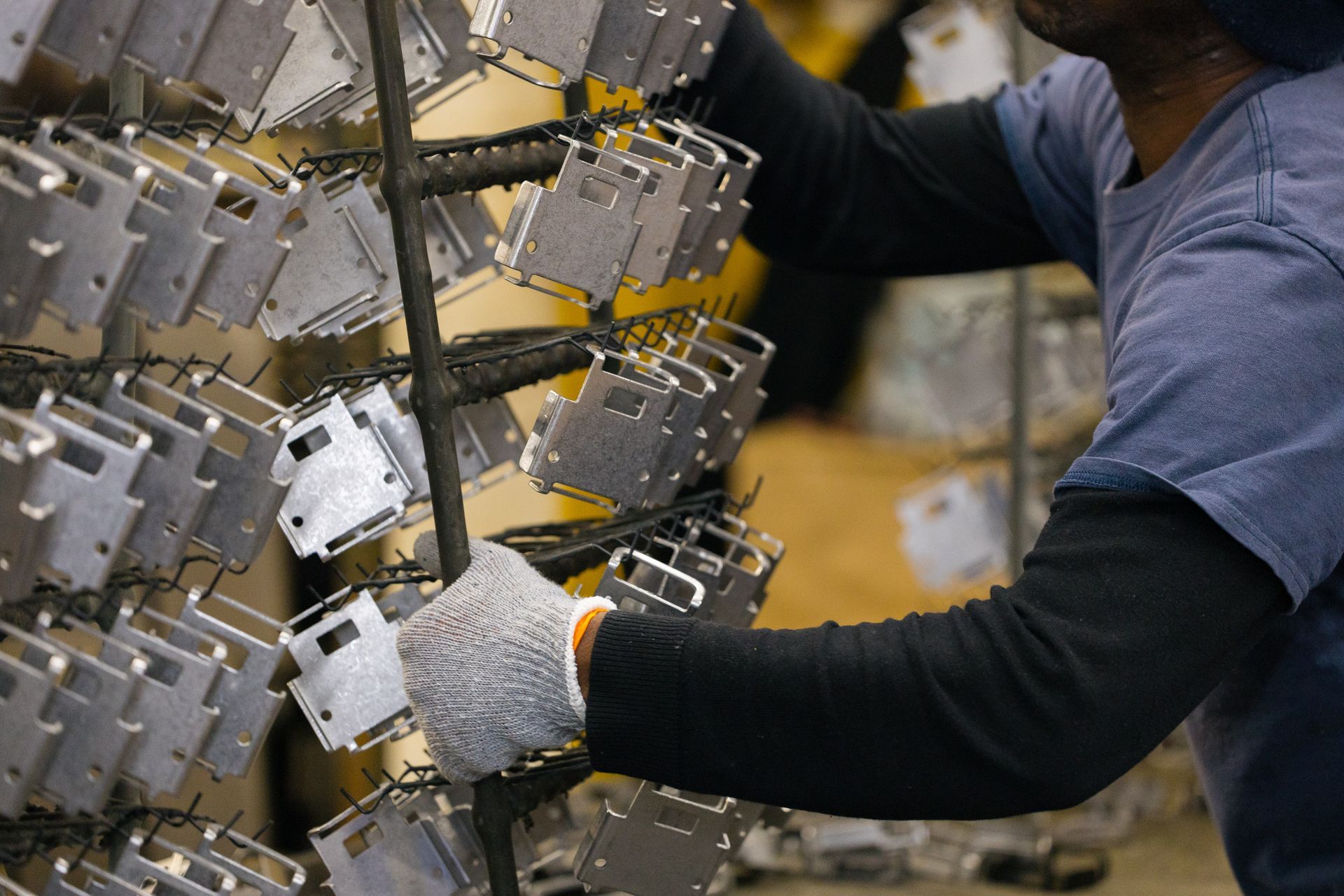 The Difference Between Rack Plating vs. Barrel Plating vs. Basket Plating