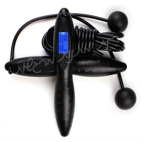 חבל קפיצה עם מד צעדים