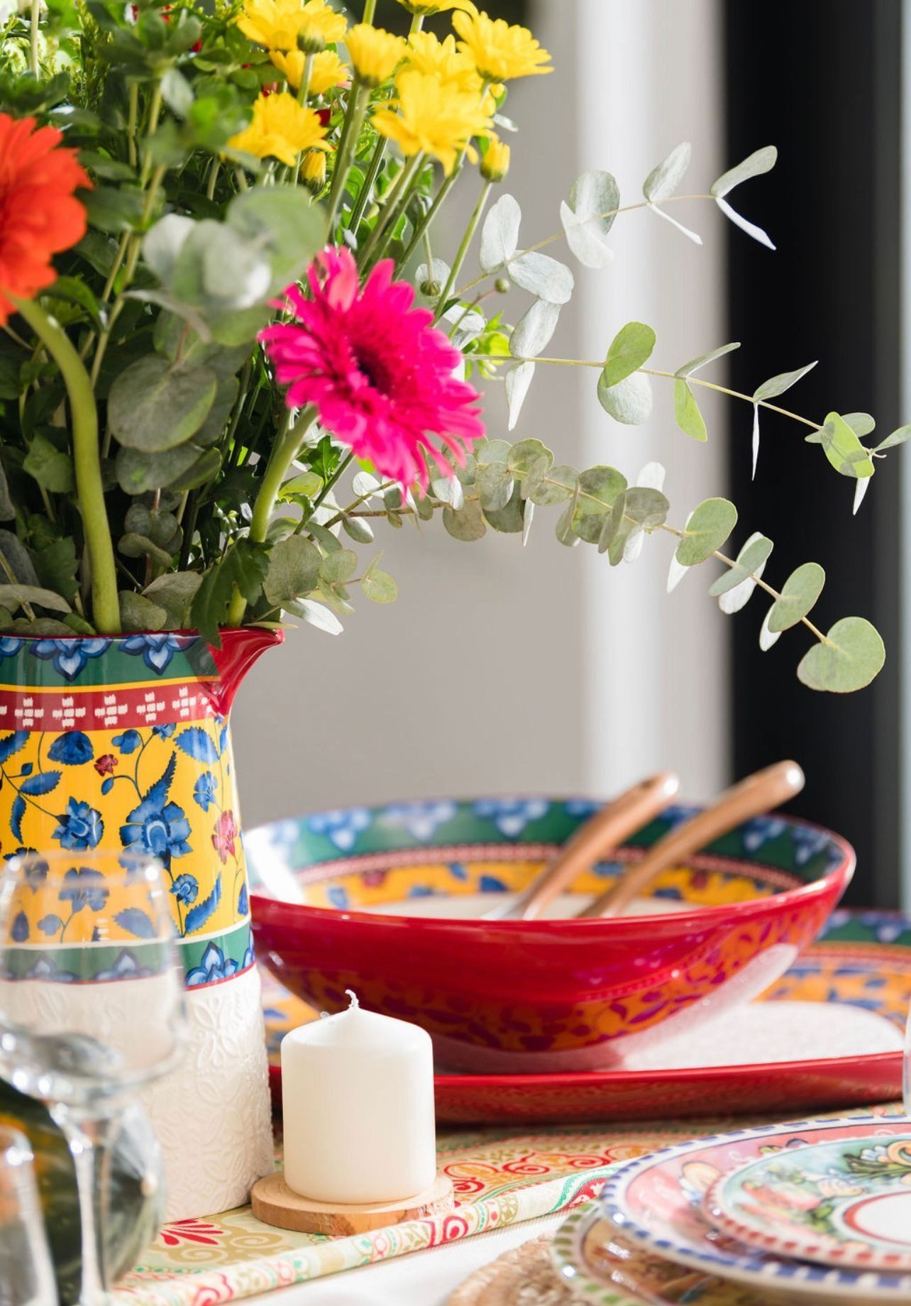 כלי הגשה ואירוח