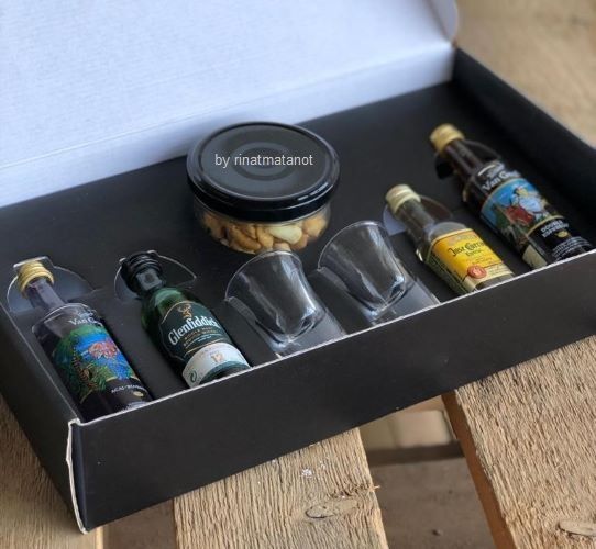 חגיגה גדולה עם מיני אלכוהול