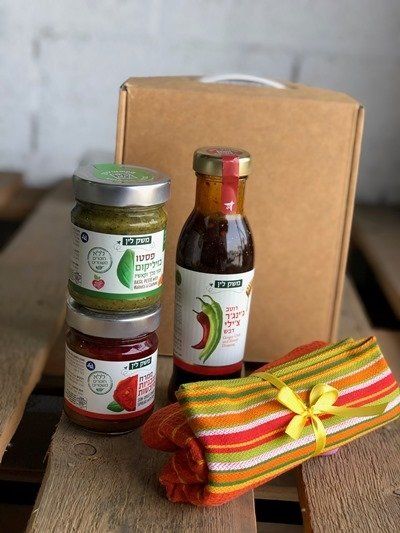 מארז ממרחים ורוטב