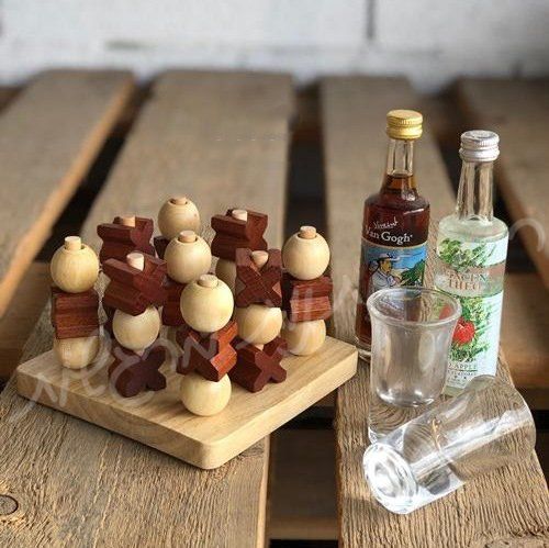 משחקים ושותים