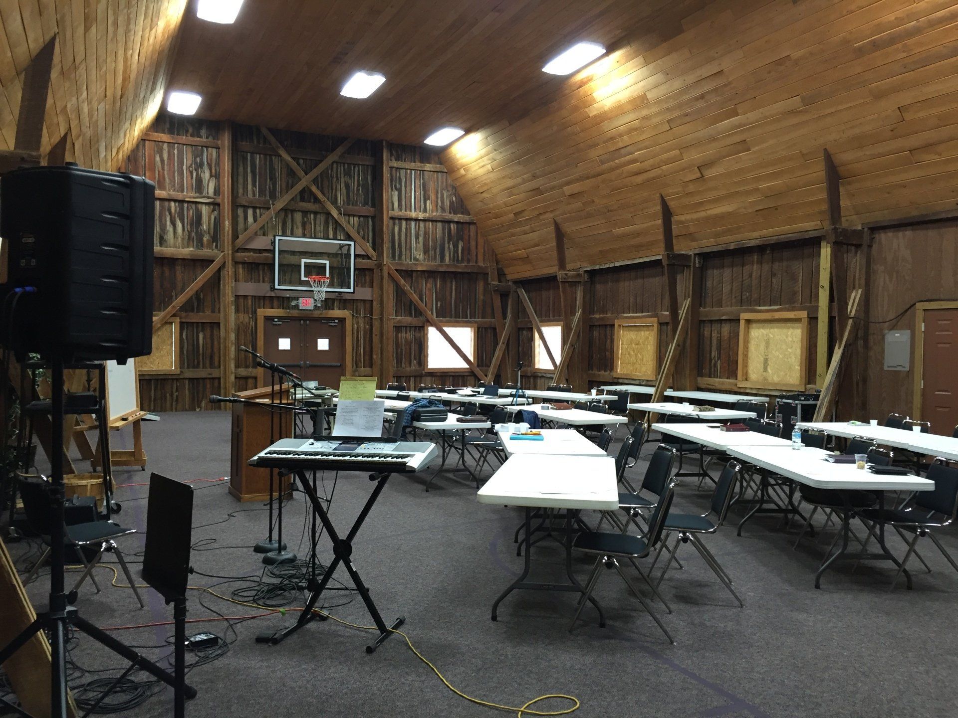 MEETING & CONFERENCE ROOMS