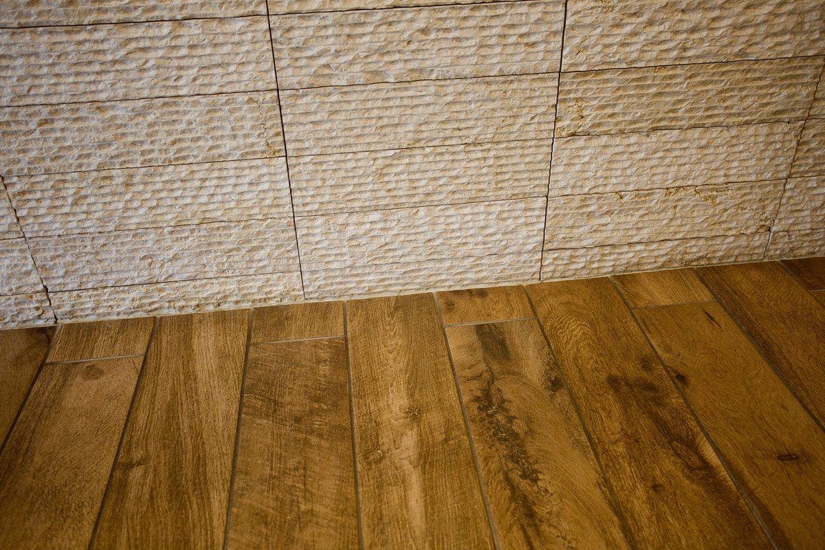 Shortland Waters Gold Club Tiles