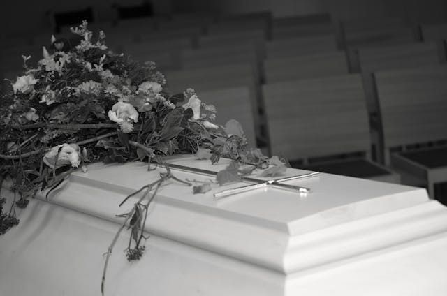 funeral homes in Plymouth Township, MI