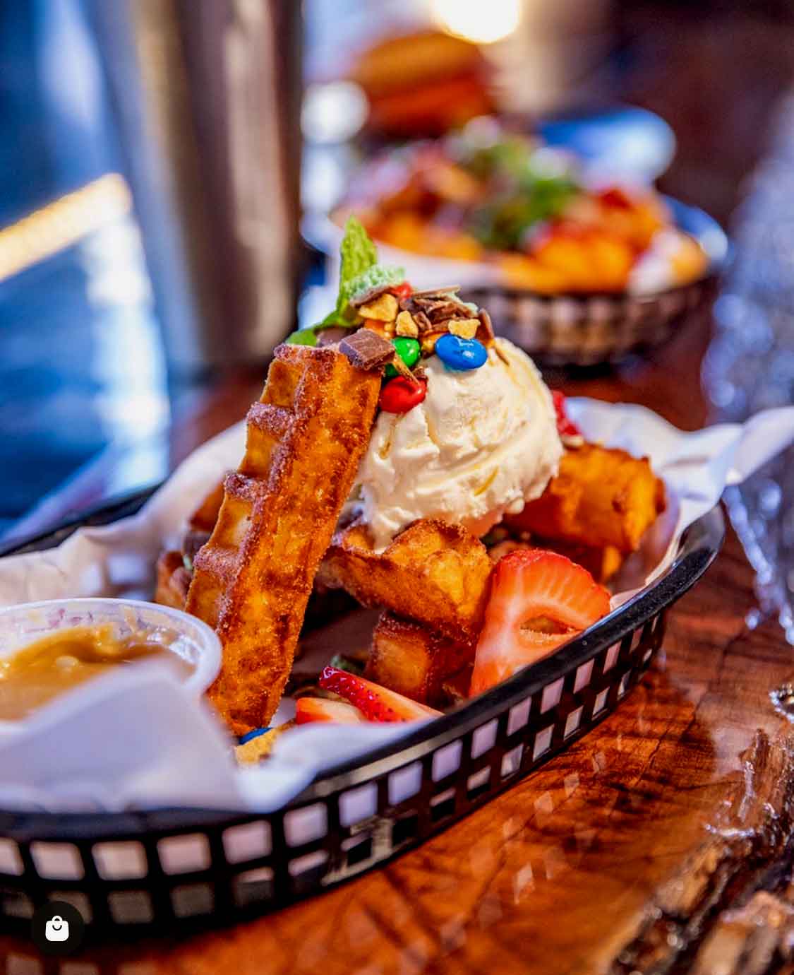 best-brisbane-desserts-hashtags-burgers-and-waffles