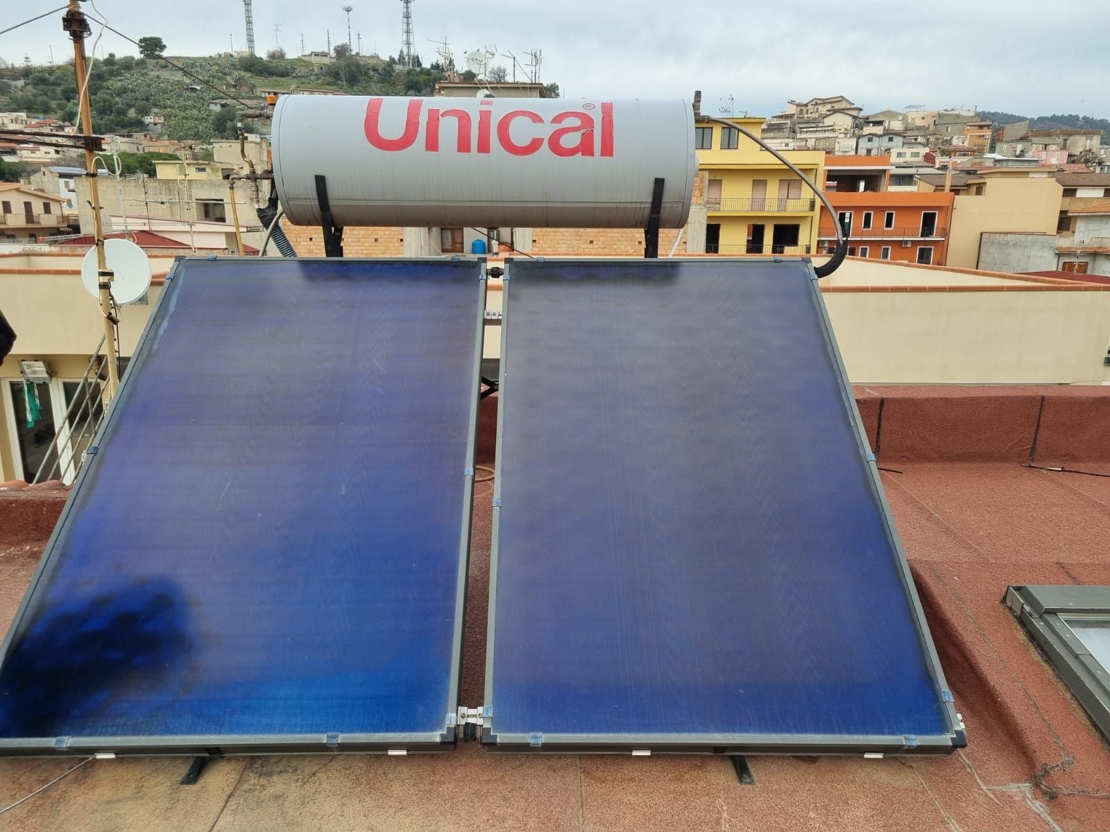 Impianto fotovoltaico su tetto