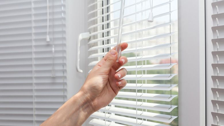 Legal Considerations & Getting Landlord Approval for Window Treatments