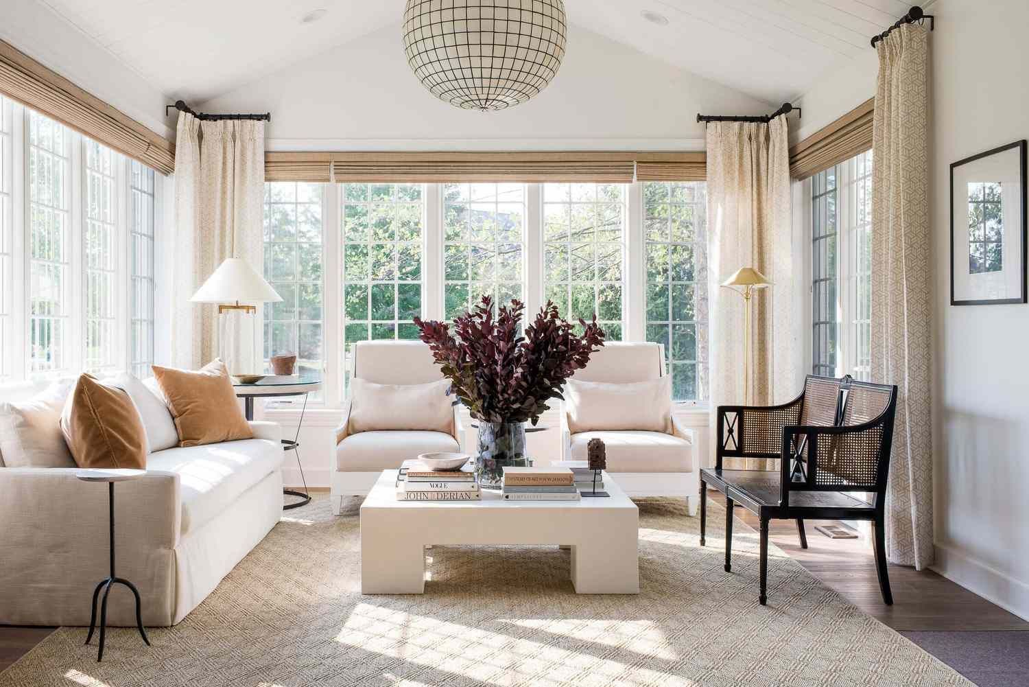 Step-by-Step: How to Select Window Treatments for Minimalist Interiors