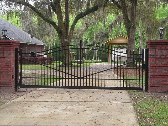 Home Gate — Yulee, FL — Creative Services & Fence Company Inc.