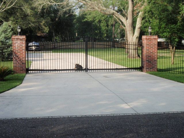 House Black Gate — Yulee, FL — Creative Services & Fence Company Inc.