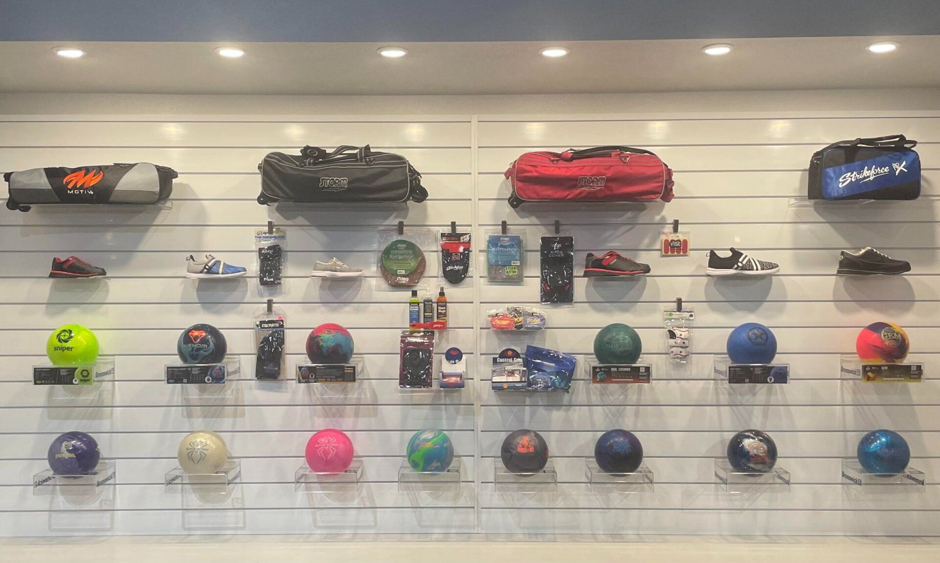 King Pin Entertainment Center