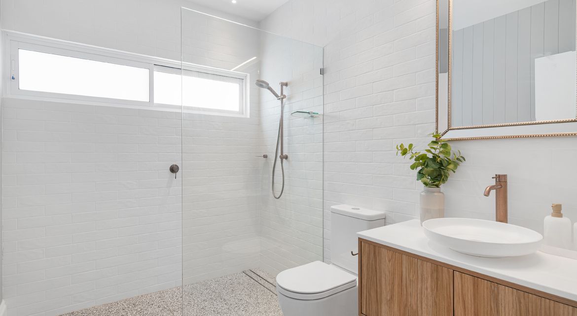 Bathroom with moisture-resistant beige wall paint
