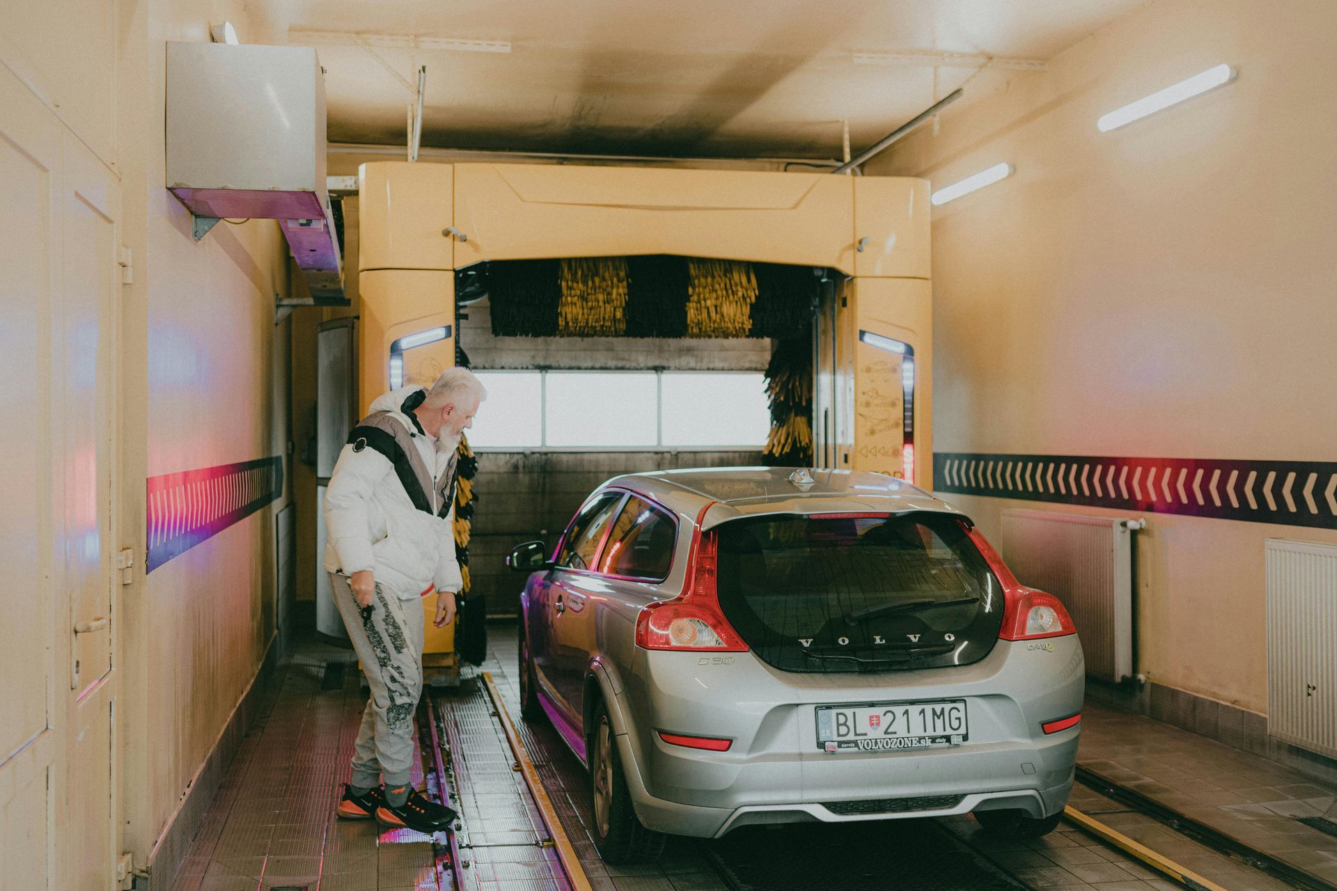 Electrical requirements for car wash installations: motor circuits, wet location code compliance, GF