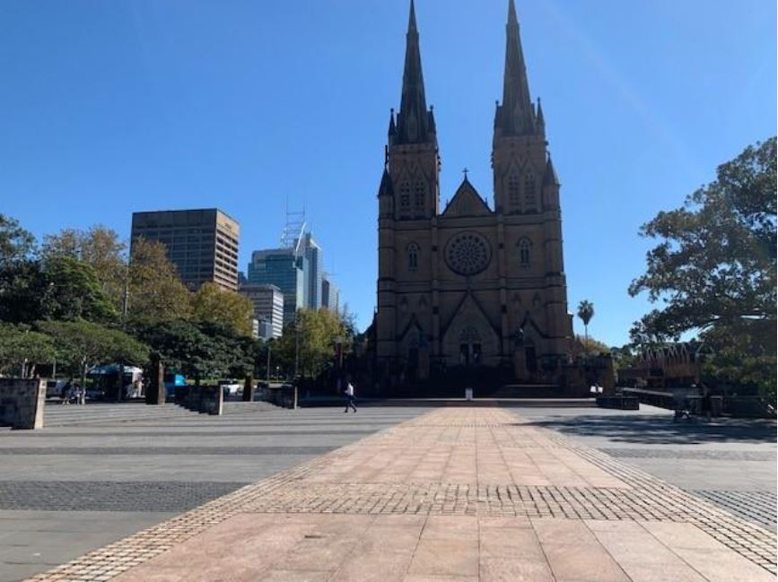 St Mary's Cathedral Forecourt