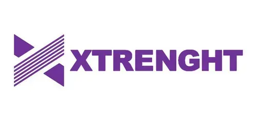 Un logotipo morado con la palabra xtrenght sobre un fondo blanco.