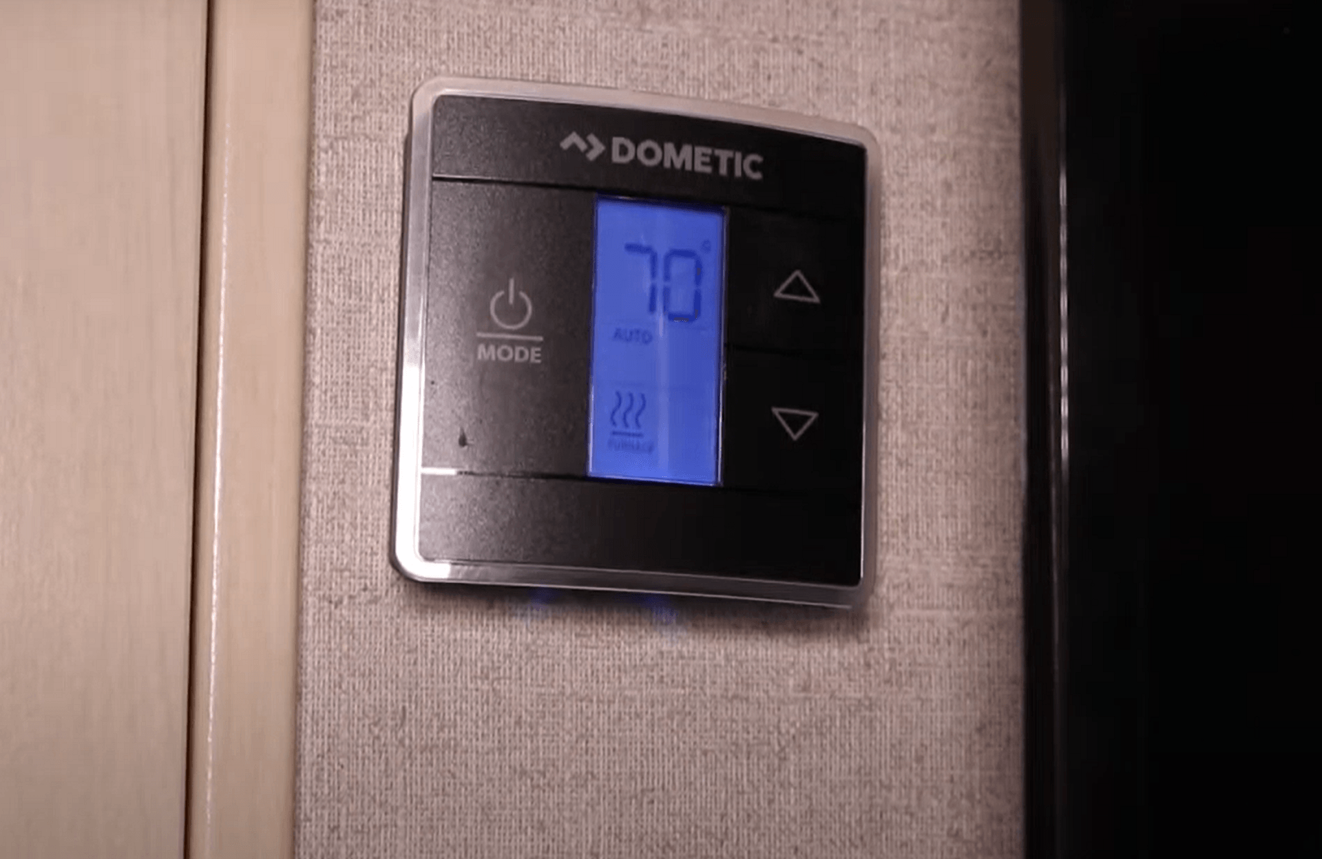 thermostat in motorhome