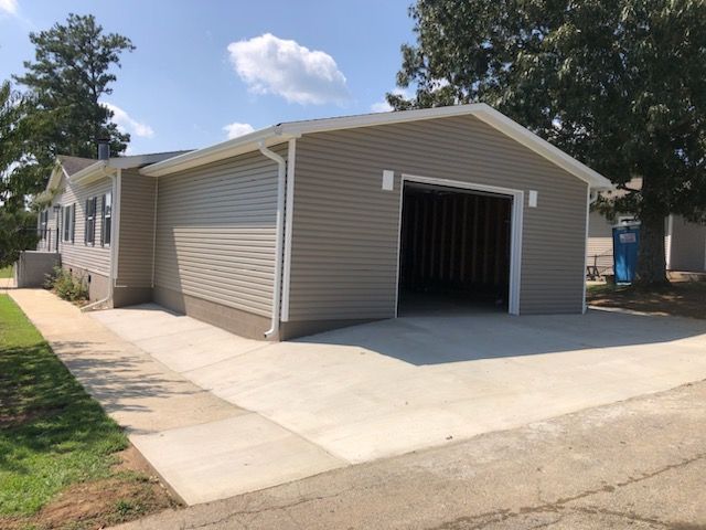 ROOFING CONTRACTOR SERVING ALL OF CALHOUN COUNTY, AL AND ETOWAH COUNTY, AL