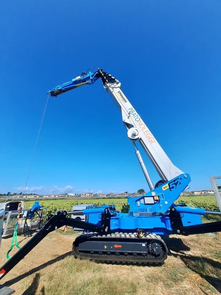 Piattaforma aerea a ragno 52 metri - Prato - Pratonoleggi