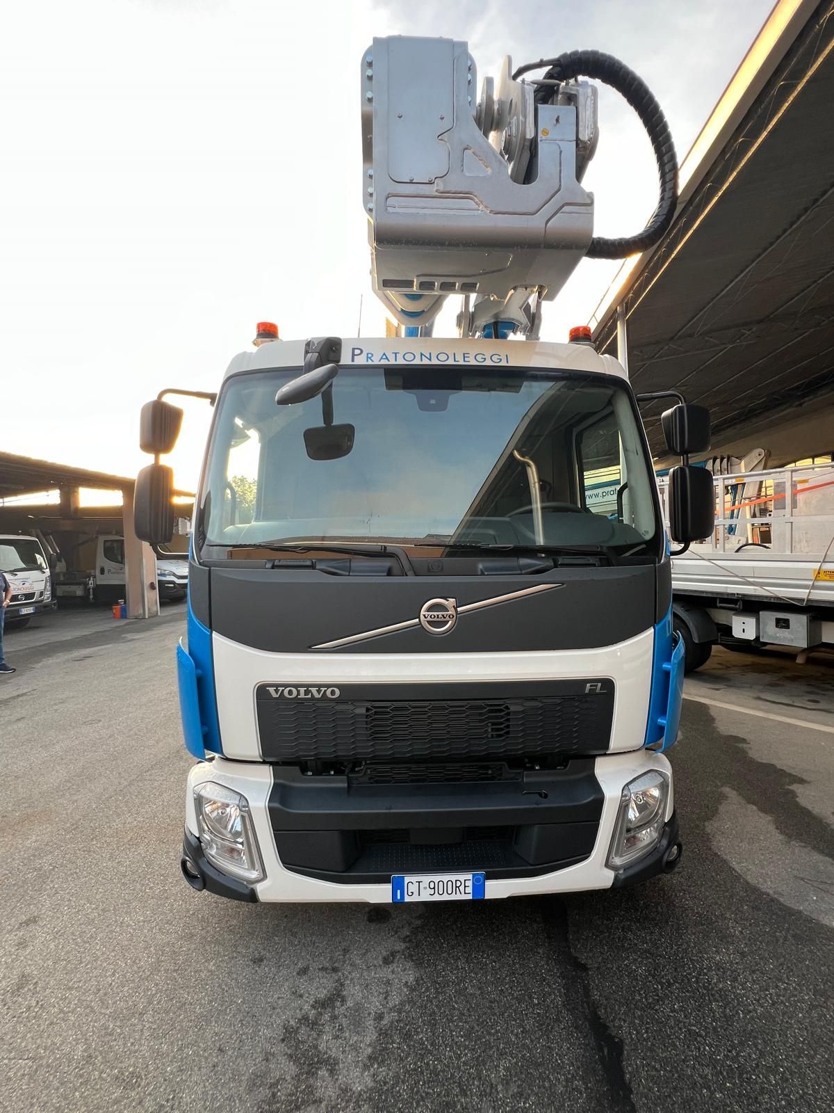 Piattaforma aerea 35 metri - Prato - Pratonoleggi