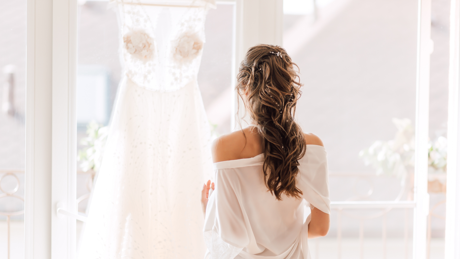 BridalLive inventory dashboard displaying wedding gown listings with style numbers, sizes, and designer names.