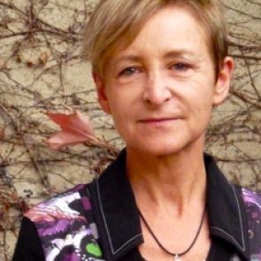 Francine André-Fustier, docteur en psychologie, thérapeute familiale psychanalytique, formatrice ADSPF