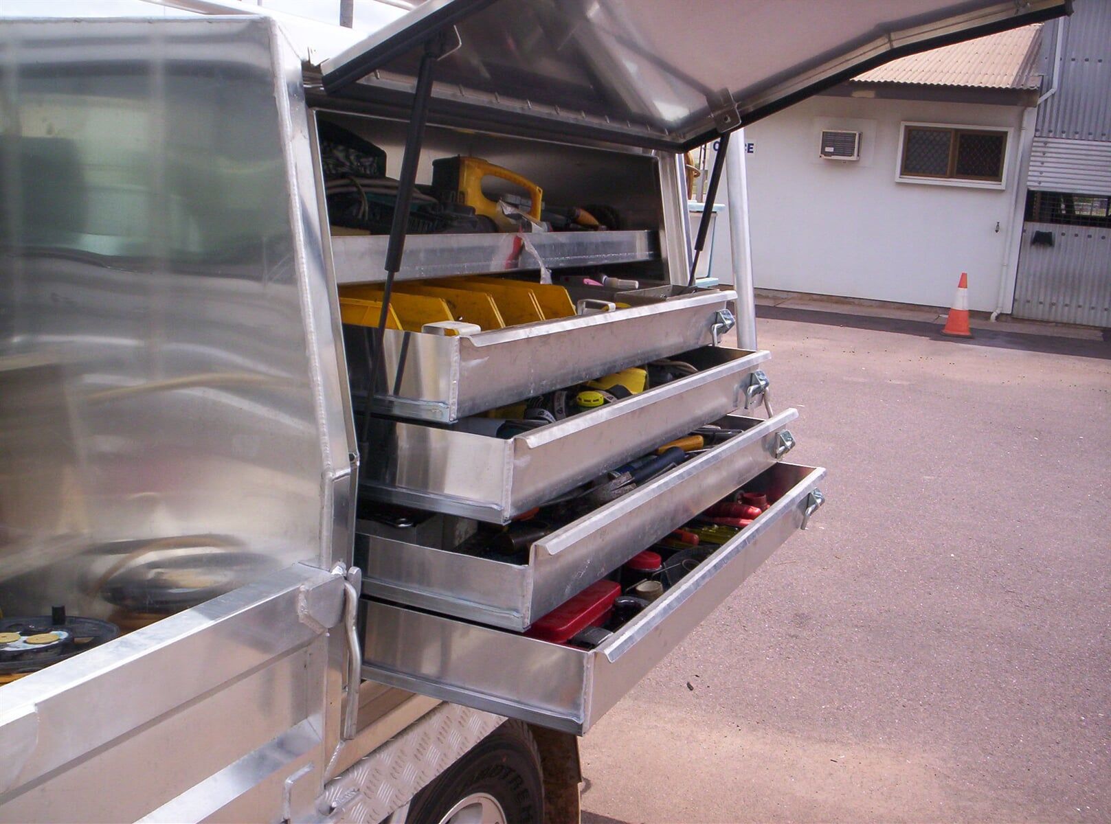 Custom storage with tray — Allycraft Modifications Aluminum Welding Fabrication Canopy in Winellie, NT