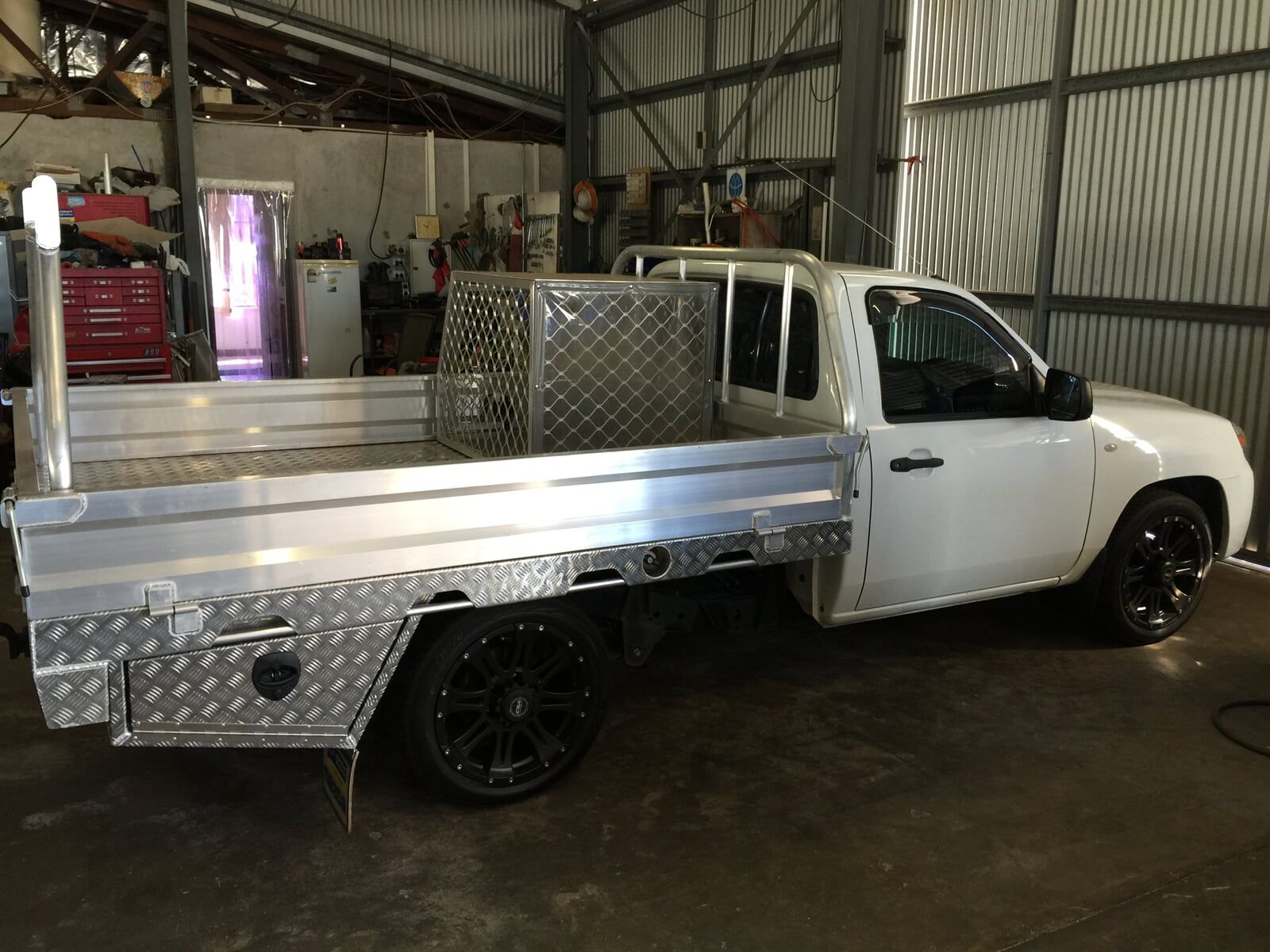 Brads ute — Allycraft Modifications Aluminum Welding Fabrication Canopy in Winellie, NT