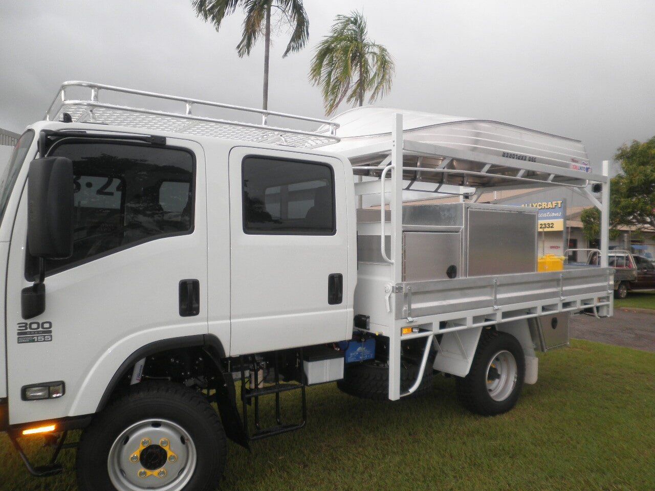 Mick Delta reef — Allycraft Modifications Aluminum Welding Fabrication Canopy in Winellie, NT