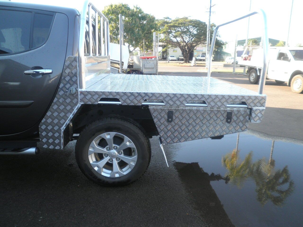 Triton Custom Tray — Allycraft Modifications Aluminum Welding Fabrication Canopy in Winellie, NT