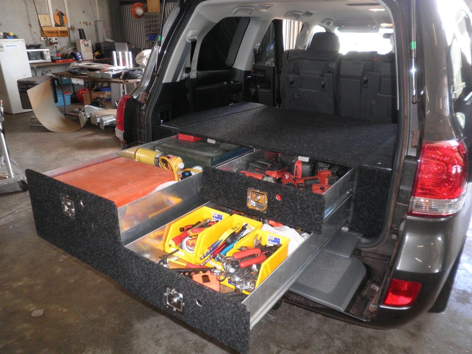 Land cruiser drawer — Allycraft Modifications Aluminum Welding Fabrication Canopy in Winellie, NT