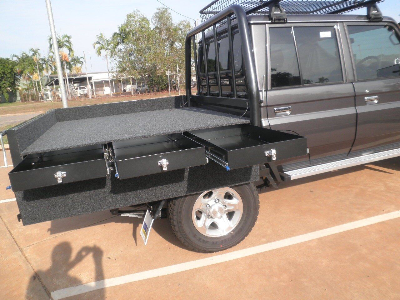 Twin Cab Cruiser Tray With Drawers — Allycraft Modifications Aluminum Welding Fabrication Canopy in Winellie, NT