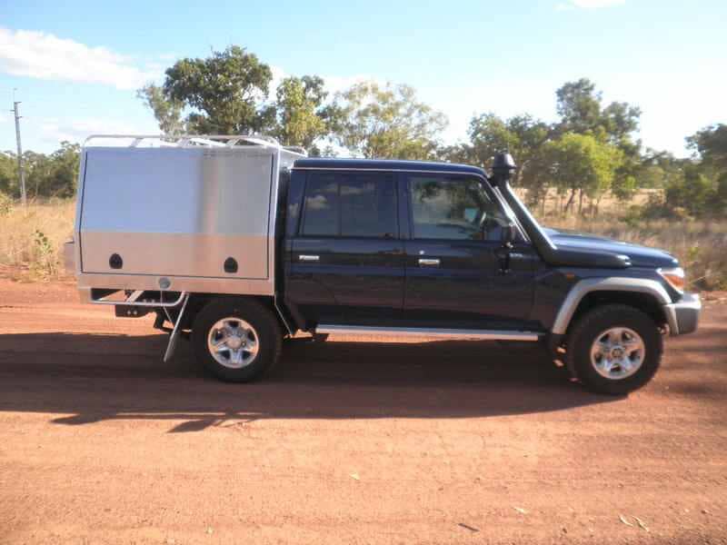 4x4 black and white 2 — Allycraft Modifications Aluminum Welding Fabrication Canopy in Winellie, NT